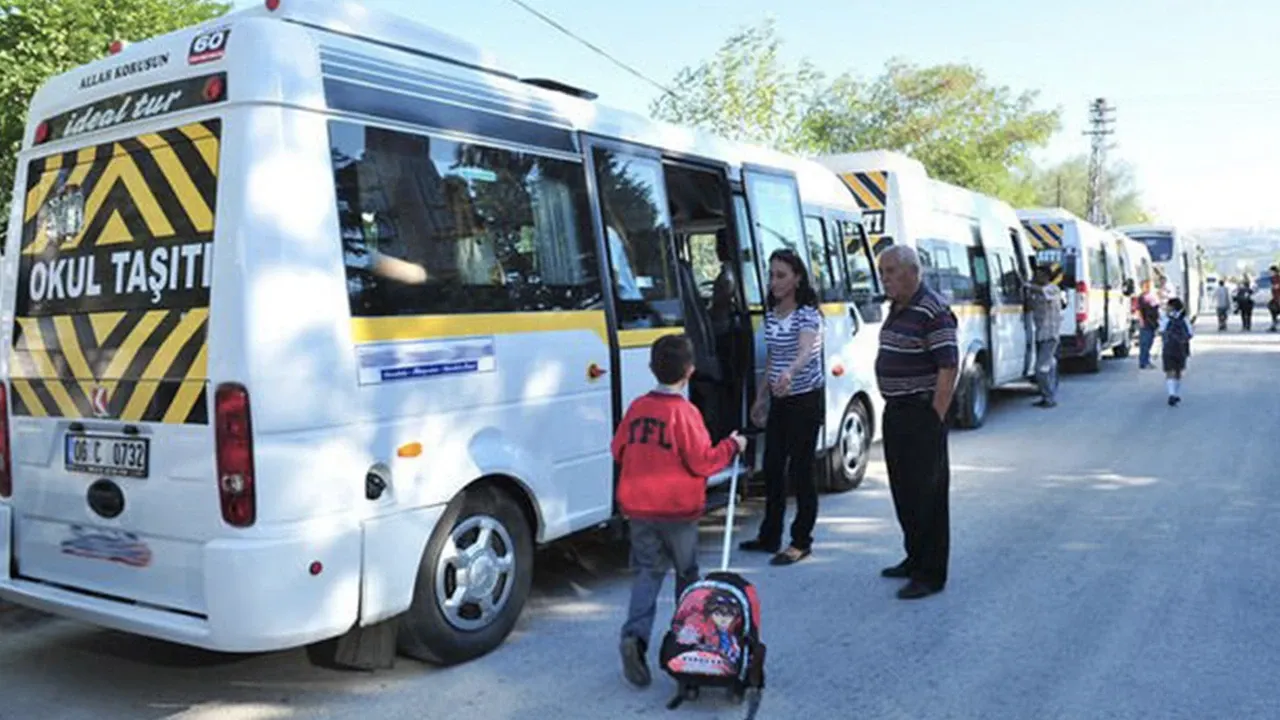 Velilerin kâbusu: Servis fiyatları yine gündemde